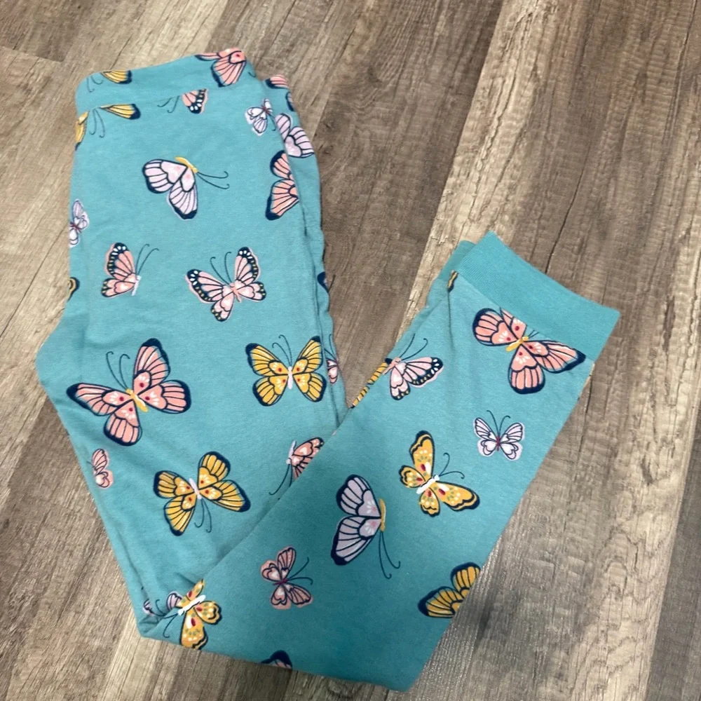 Carter's Tops & Sweatpants bundle, Size‎ 7